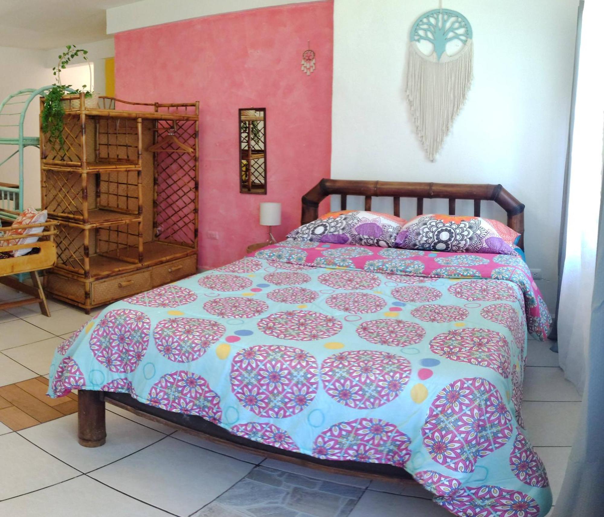 Cool Vibes Beach Hostel Dominical Dış mekan fotoğraf